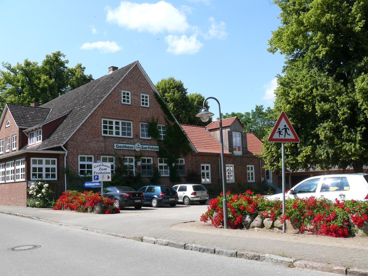 Gasthaus Zum Frohsinn Bosau Extérieur photo