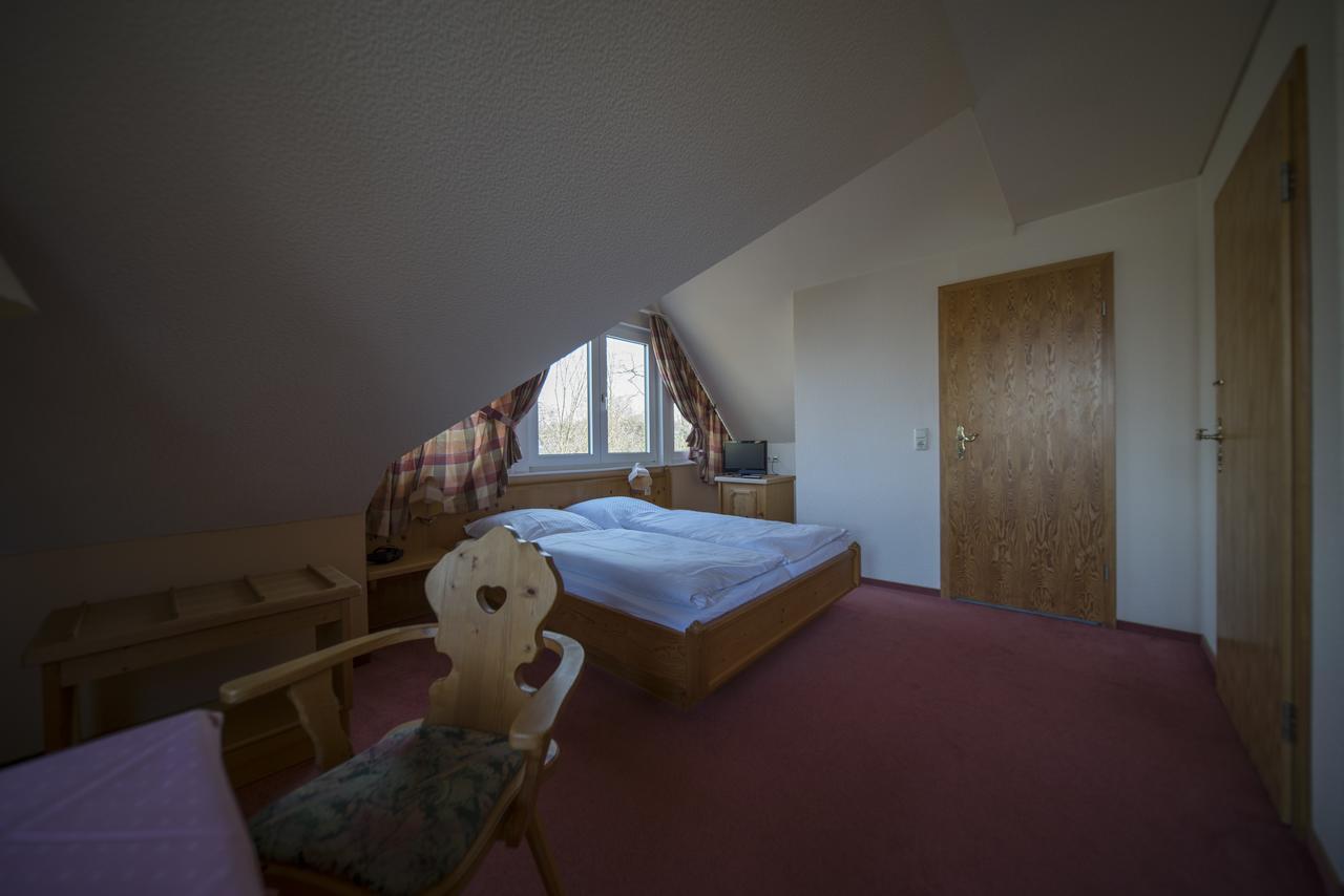Gasthaus Zum Frohsinn Bosau Extérieur photo
