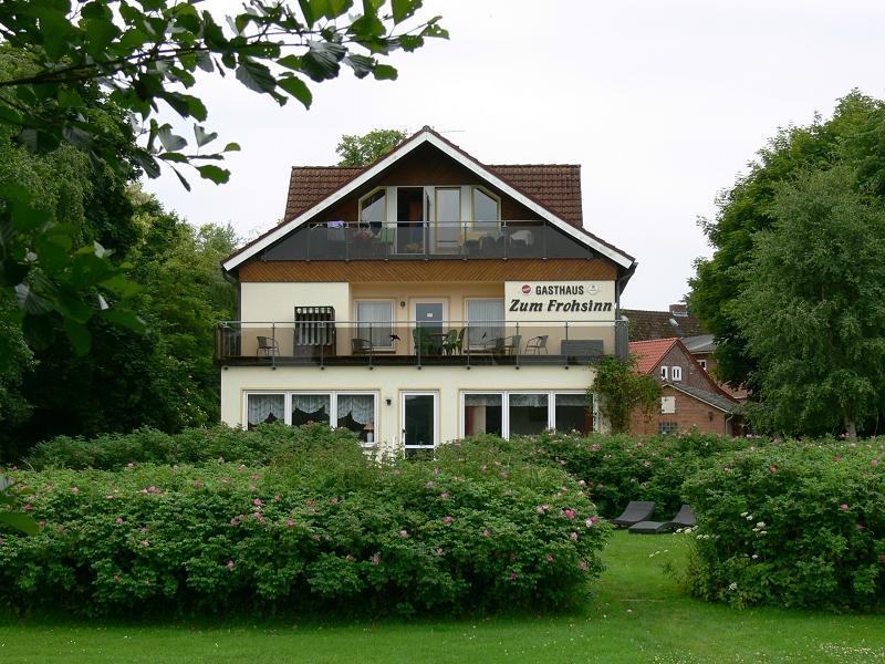 Gasthaus Zum Frohsinn Bosau Extérieur photo